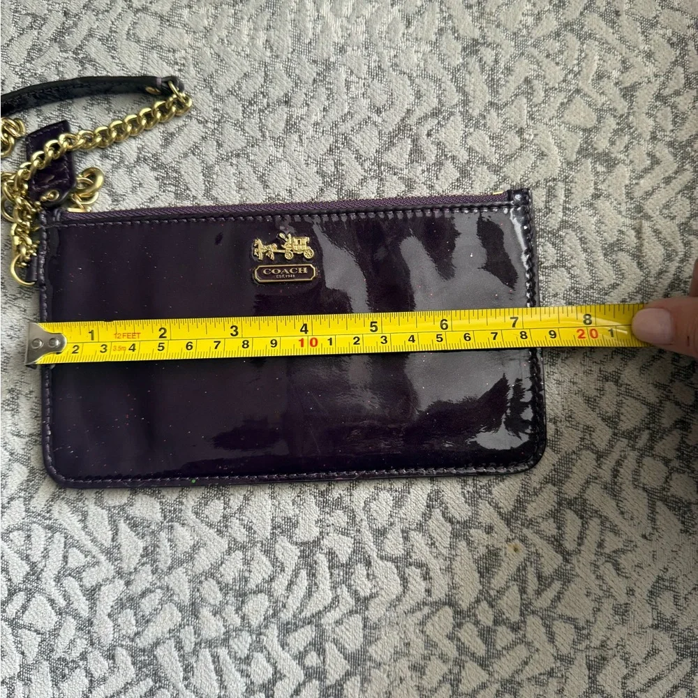 Coach Madison Chain Wristlet Aubergine/Plum Patent Leather